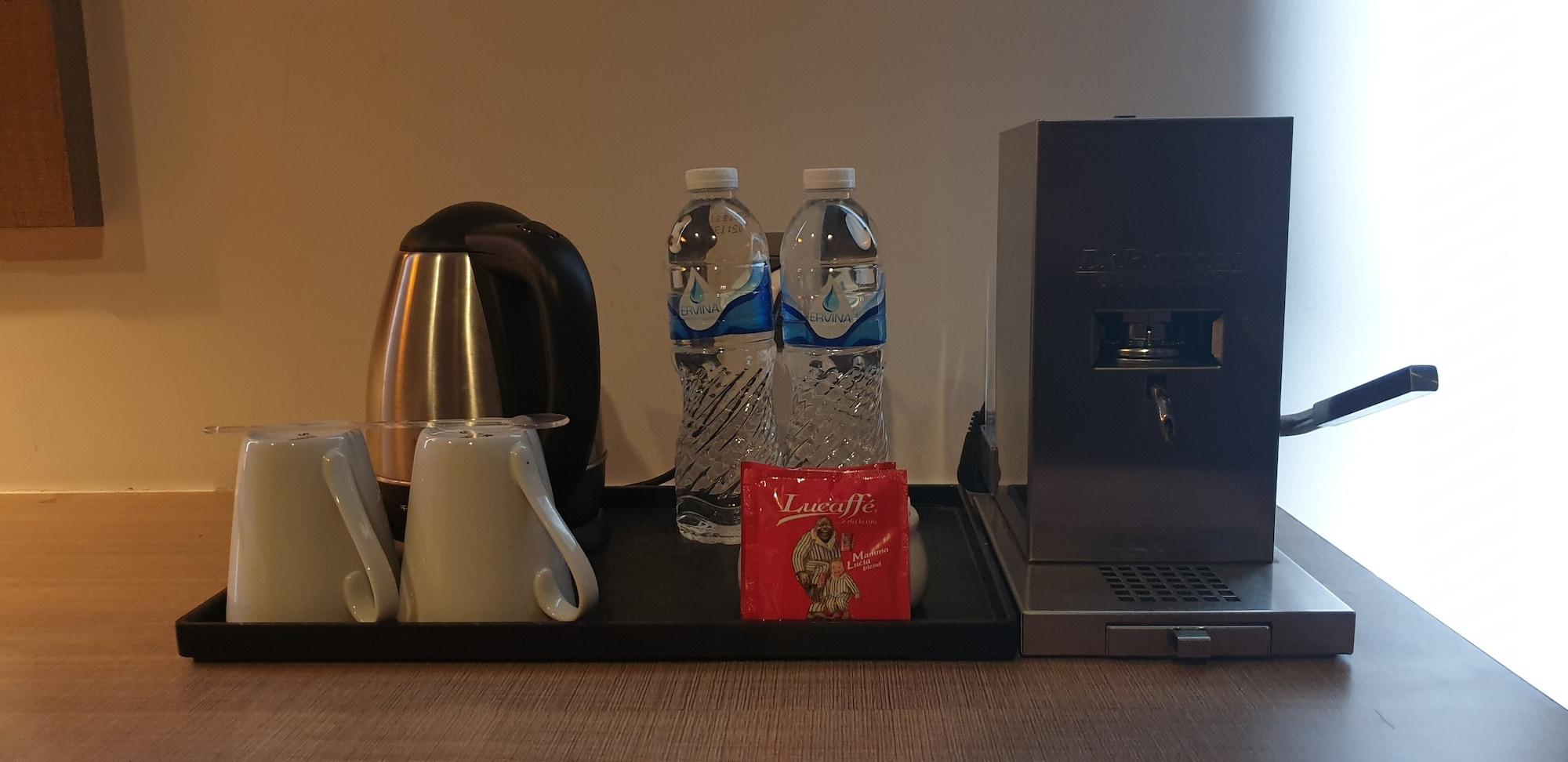 Rivoli Hotel Jakarta Eksteriør billede