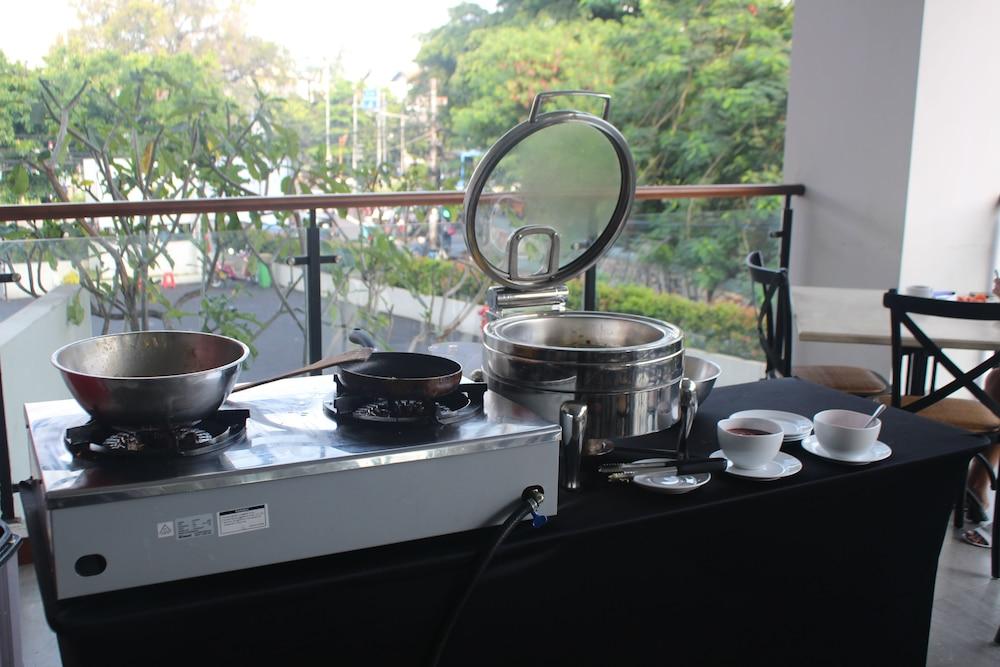 Rivoli Hotel Jakarta Eksteriør billede