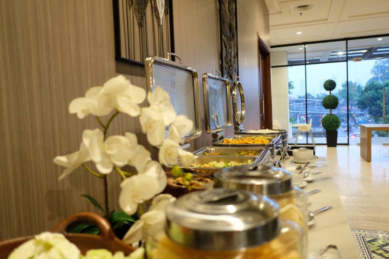 Rivoli Hotel Jakarta Eksteriør billede
