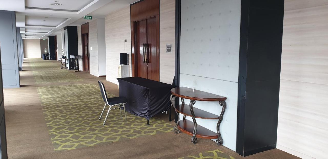 Rivoli Hotel Jakarta Eksteriør billede